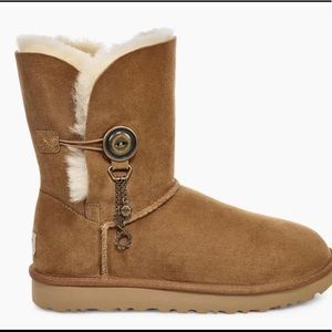 UGG AZALEA CHARM BOOTS